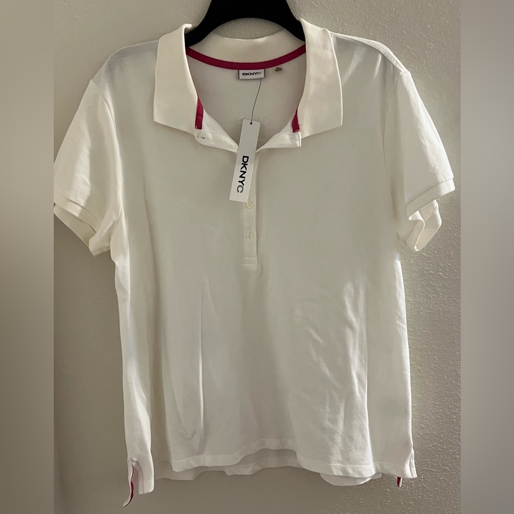 DKNYC Cream Fitted Polo Golf Shirt Short Sleeve women’s size 2X NWT